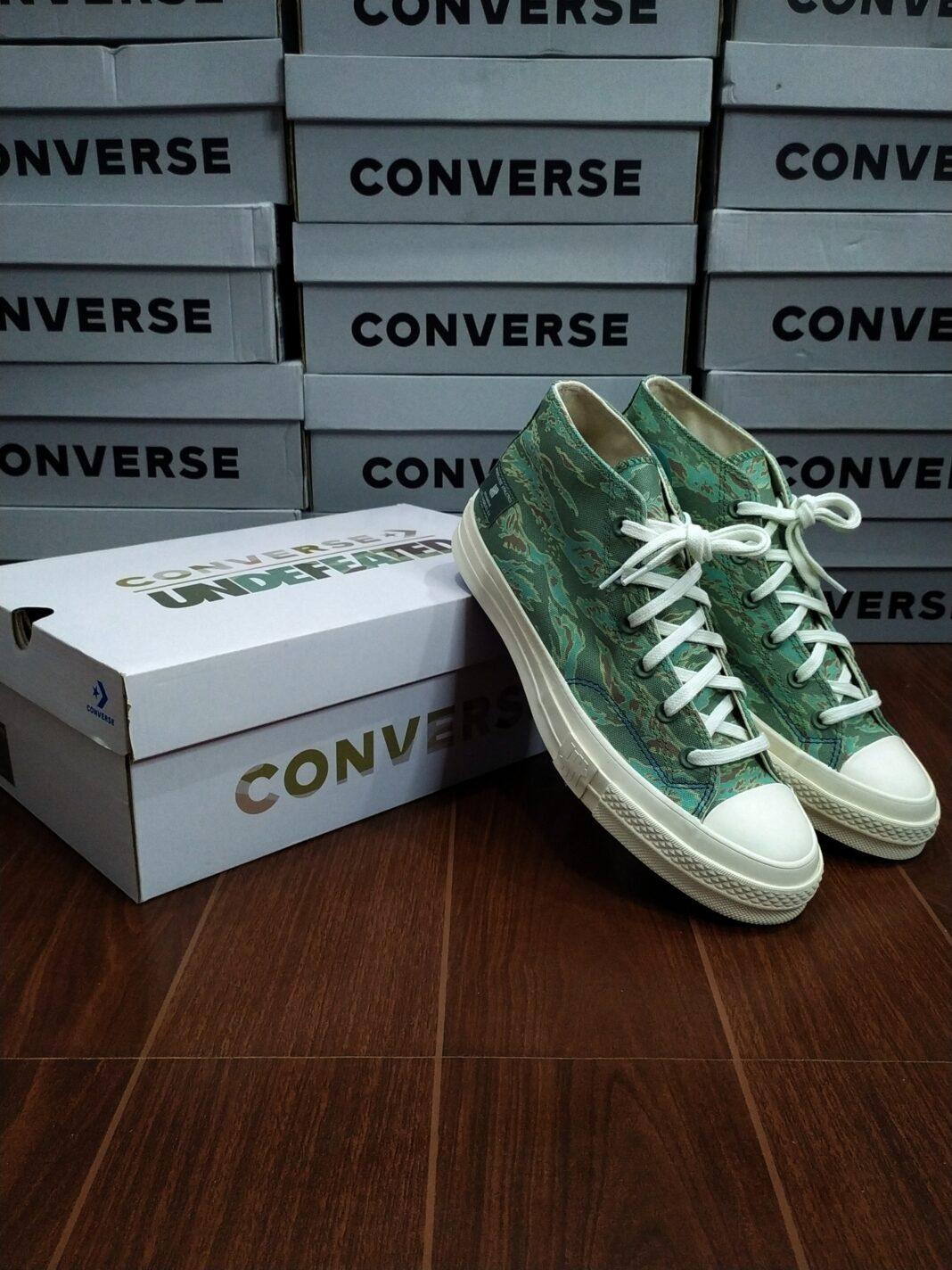 Undefeated x discount converse chuck 70